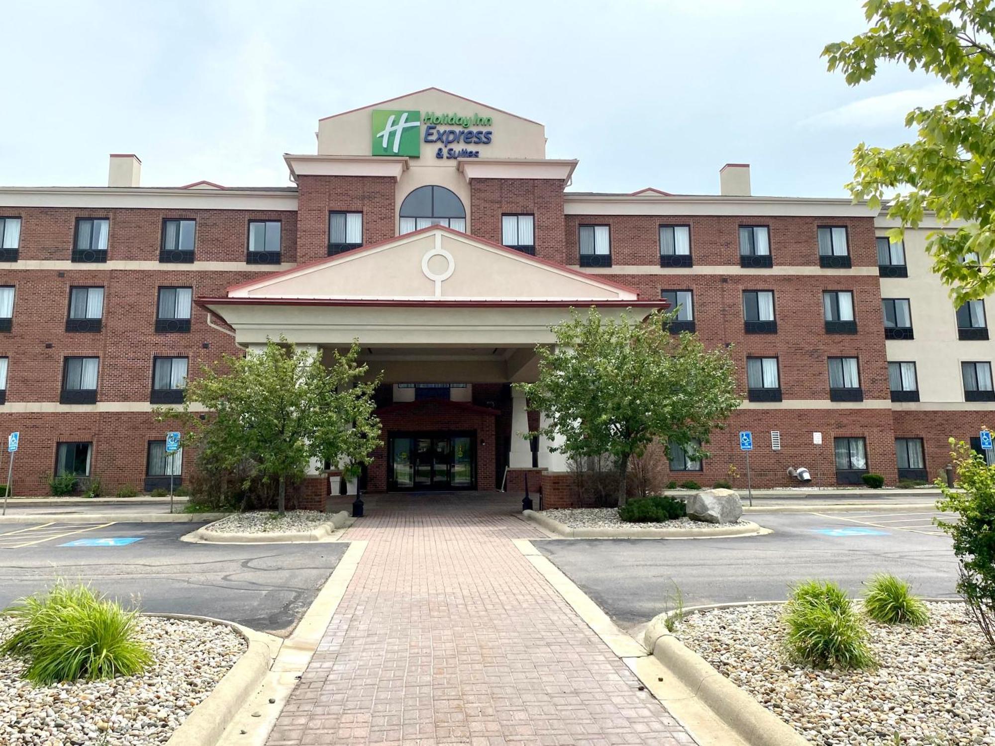 Holiday Inn Express And Suites Detroit North-Troy By Ihg Zewnętrze zdjęcie